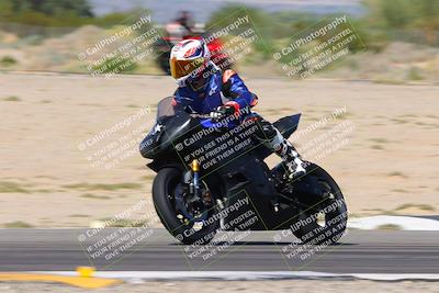 media/Sep-25-2023-Moto Forza (Mon) [[81ffa65e0a]]/B-C Group/Session 2 (Turn 7)/